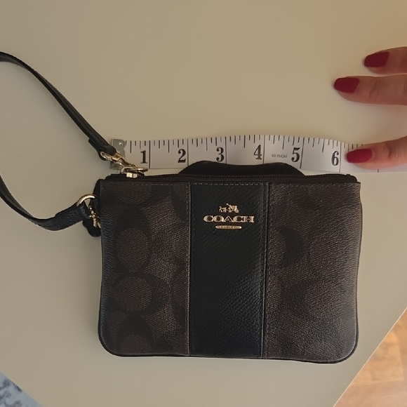 Coach Signature Brown and Black Wristlet Gold Hardware - Picture 3 of 9